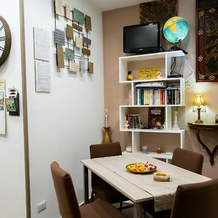 בית נופש First House Posillipo *