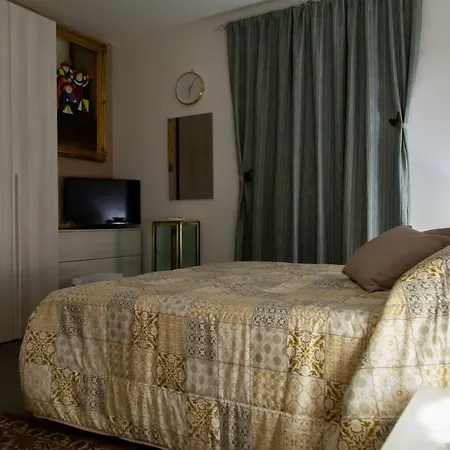 First House Posillipo * Napels