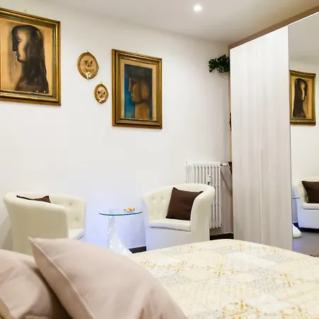 Holiday home First House Posillipo Naples