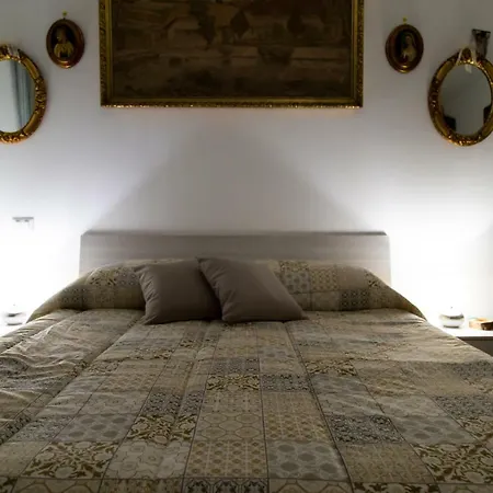 Vakantiehuis First House Posillipo