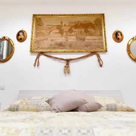 First House Posillipo Tatil Evi *